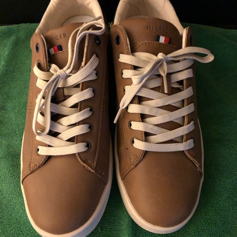 Tommy Hilfiger Brecon Cup Sneaker View 2